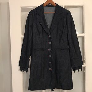 ✨HP BEST IN JACKETS & COATS✨fitted denim blazer